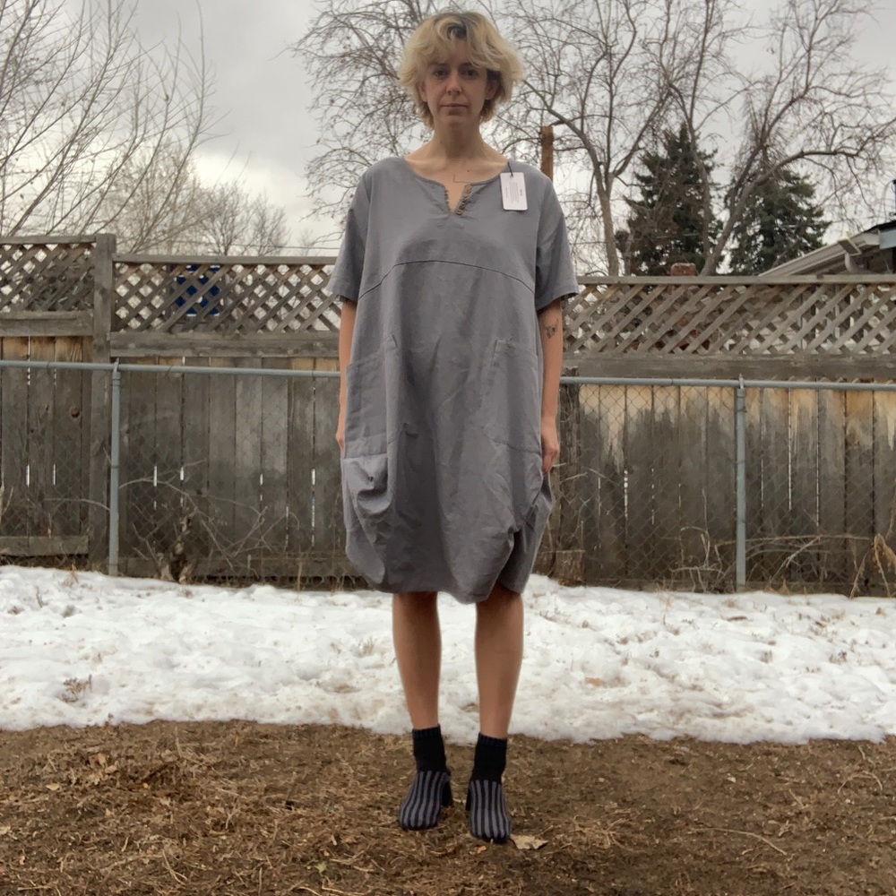 Minibee grey linen boxy flowy dress